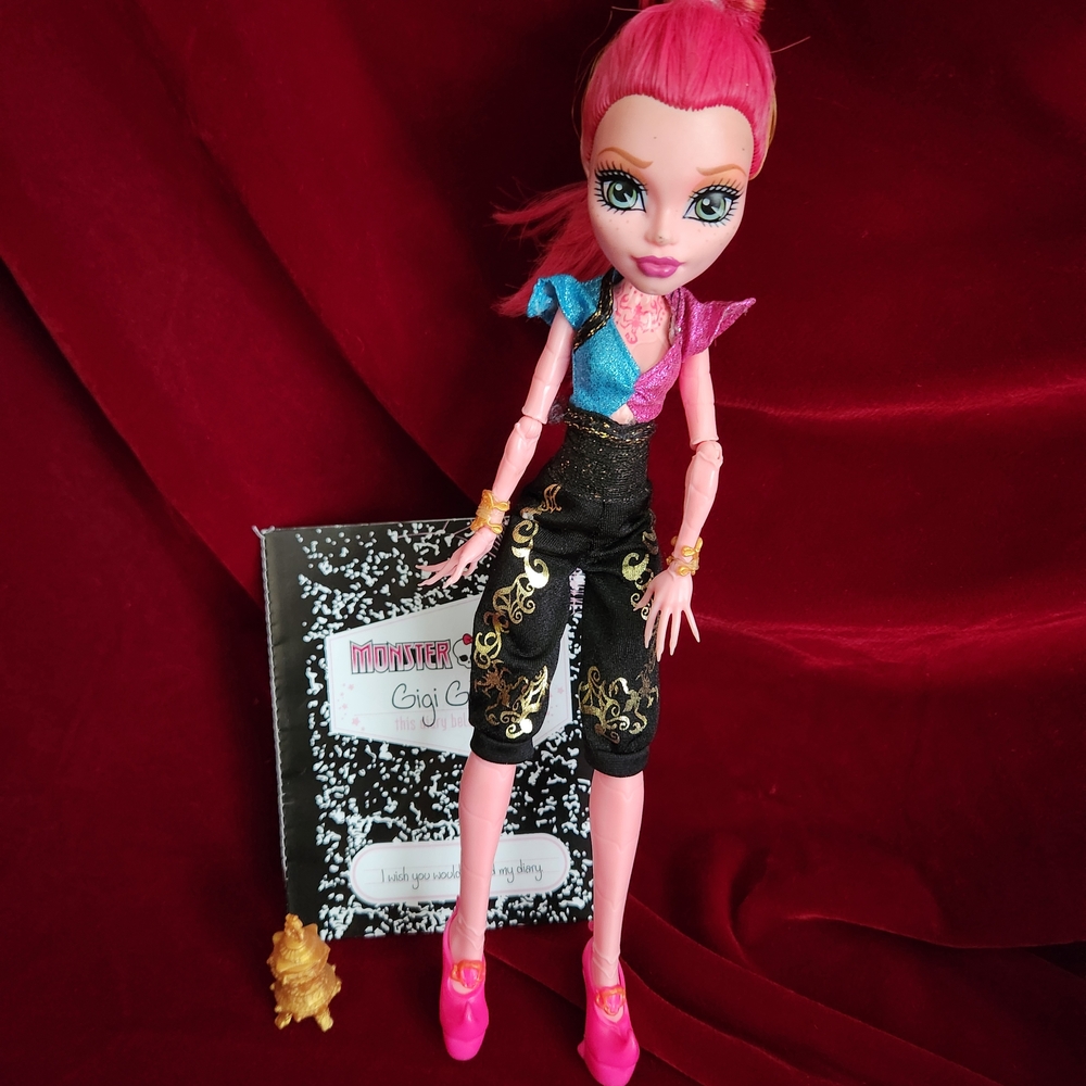 Monster High Gigi Grant 13 Wishes Doll (2013) Out Of Box